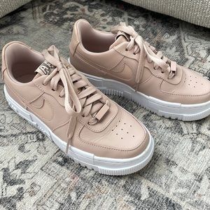 Nike Air Force 1 Women’s Sneakers